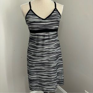 Athleta Shorebreak Swim Sun Dress Built In Bra Grey Black striped size Small